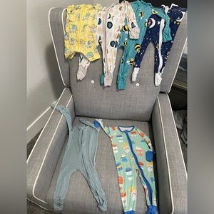 Little Sleepies zippies Bundle 0-3